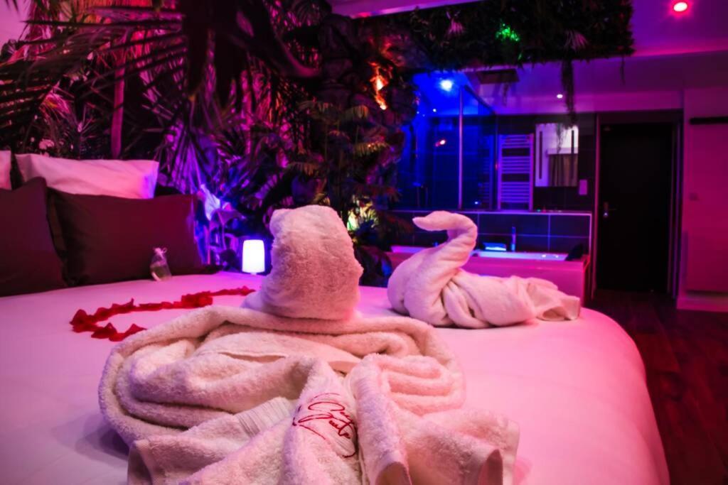 Secret Suite "Jungle" - Jacuzzi Privatif - Gare Rer C - Proche Paris Brétigny-sur-Orge Dış mekan fotoğraf